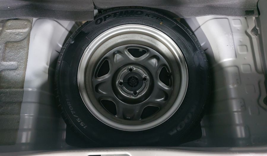 Chevrolet Spark 1.2 LT B MT Hatchback 2014