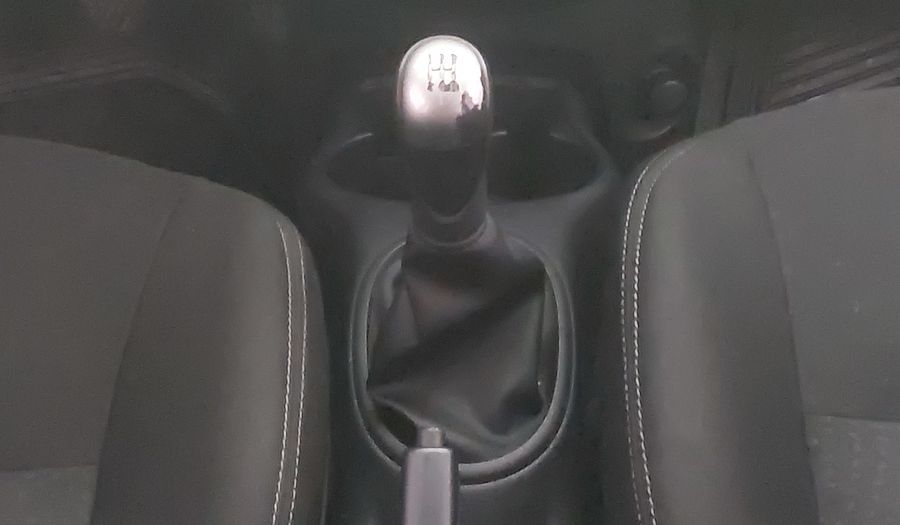 Nissan March 1.6 ADVANCE Hatchback 2023