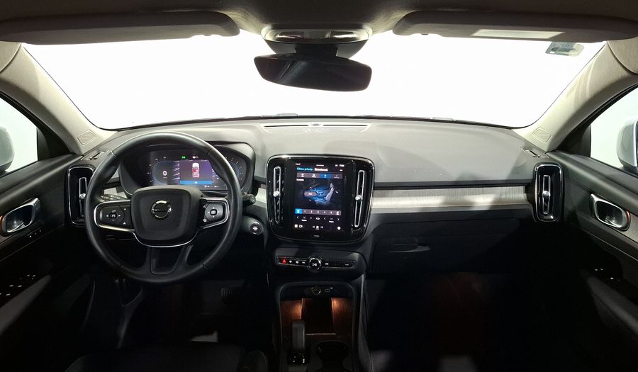 Volvo Xc40 2.0 B4 MHEV PLUS AUTO Suv 2023