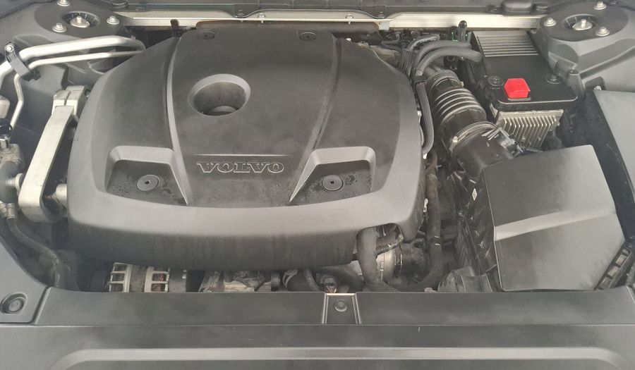 Volvo Xc90 2.0 R-DESIGN T6 AWD AUTO Suv 2018