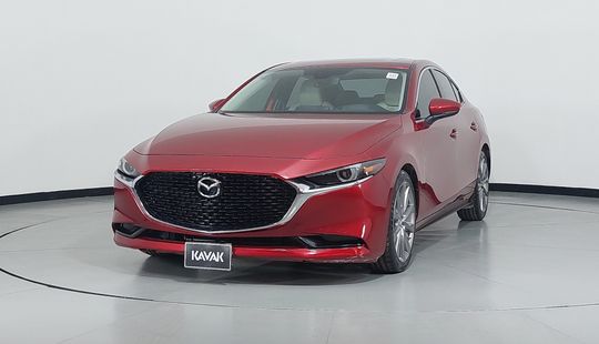 2019 • 42,878 km • Automático