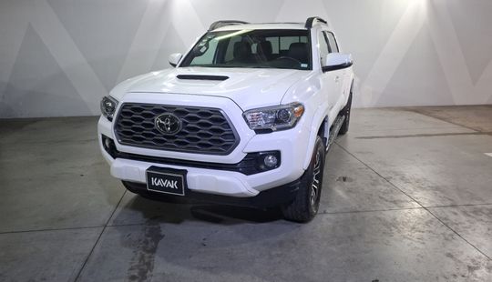 Toyota • Tacoma