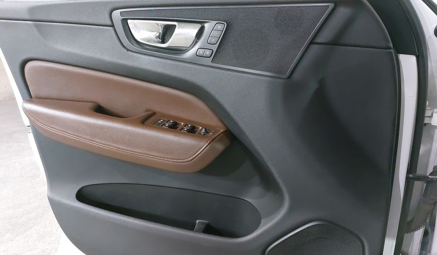 Volvo Xc60 2.0 MOMENTUM T5 AWD AUTO Suv 2018