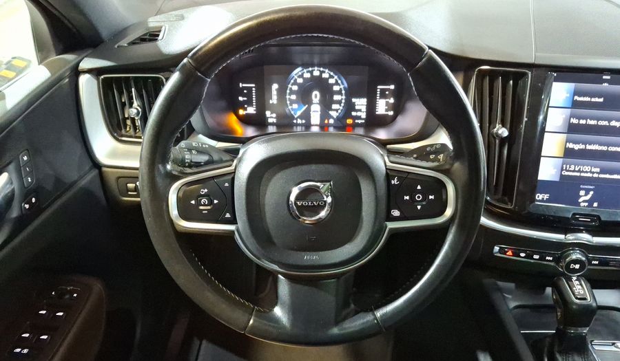Volvo Xc60 2.0 MOMENTUM T5 AWD AUTO Suv 2018