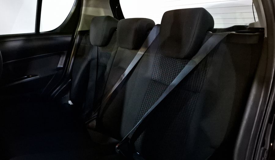 Suzuki Swift 1.4 GLX AT Hatchback 2014