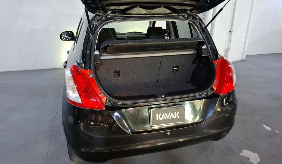 Suzuki Swift 1.4 GLX AT Hatchback 2014