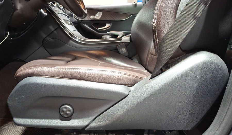 Mercedes Benz Clase Glc 2.0 GLC 300 SPORT 4WD AT Suv 2017