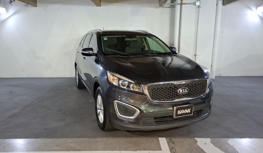 Kia Sorento 2.4 LX AT Suv 2017