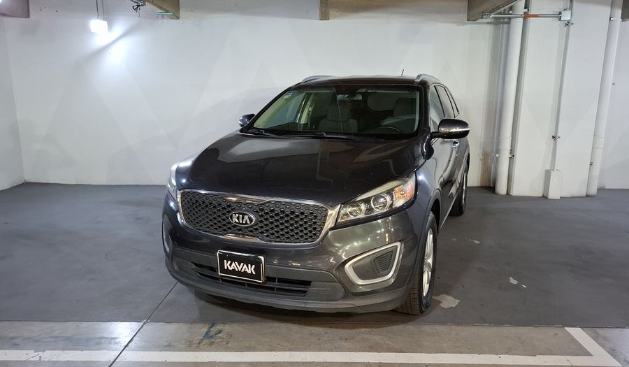 Kia Sorento 2.4 LX AT Suv 2017