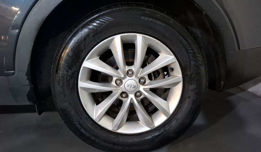 Kia Sorento 2.4 LX AT Suv 2017