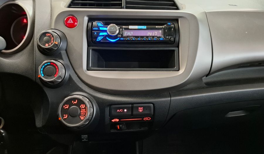 Honda Fit 1.4 LX-L MT Hatchback 2014
