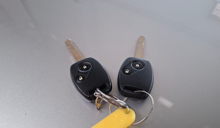 Honda Fit 1.4 LX-L MT Hatchback 2014