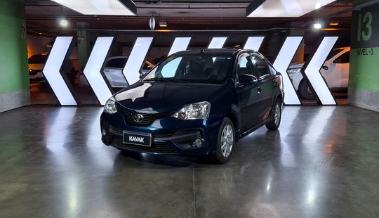 Toyota • Etios