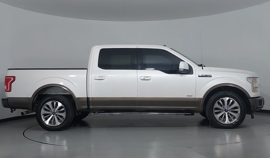 Ford Lobo 3.5 LOBO LARIAT CREW CAB 4X2 AT Pickup 2017