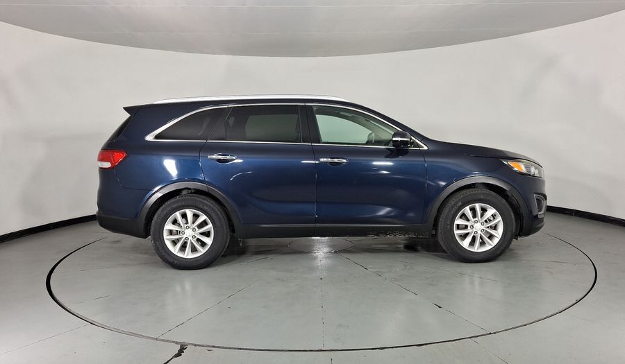 Kia Sorento 2.4 LX AT Suv 2017
