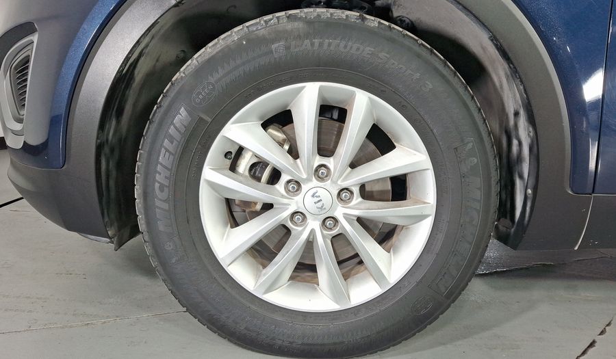 Kia Sorento 2.4 LX AT Suv 2017