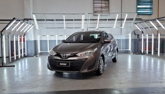 Toyota • Yaris