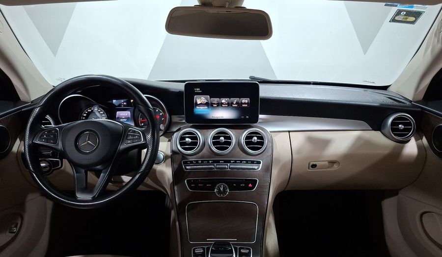 Mercedes Benz Clase C 2.0 200 AT Coupe 2017