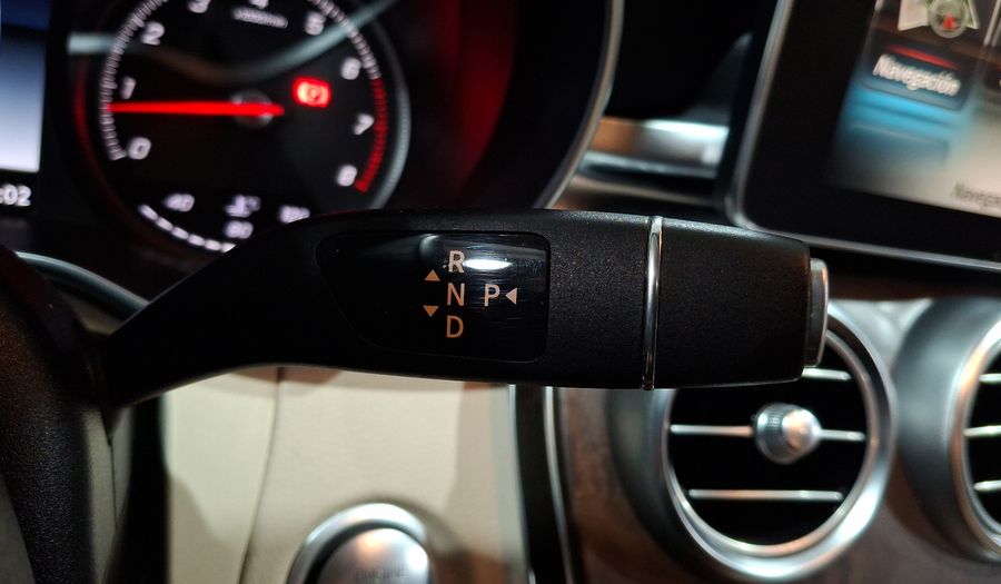 Mercedes Benz Clase C 2.0 200 AT Coupe 2017