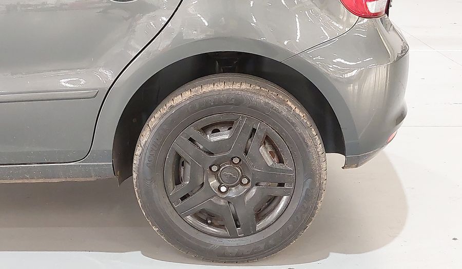 Volkswagen Gol MI Hatchback 2013