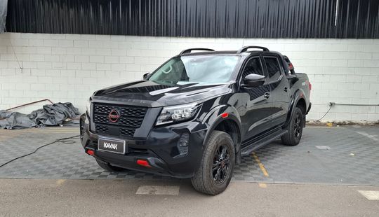 Nissan • Frontier