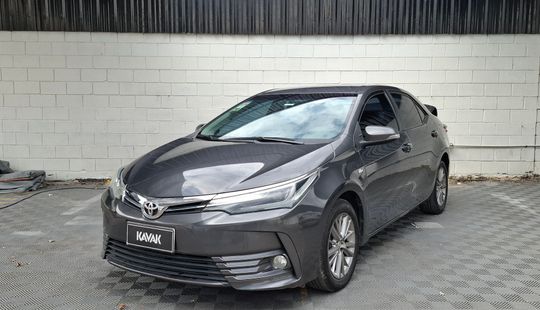 Toyota • Corolla