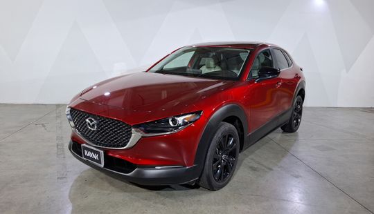 2021 • 33,381 km • Automático