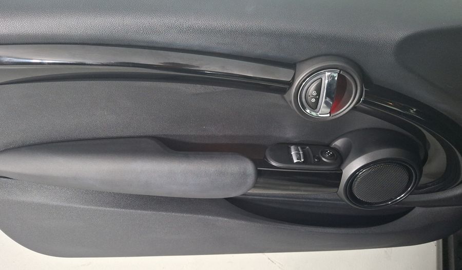 Mini Cooper 1.5 COOPER CHILI Hatchback 2021