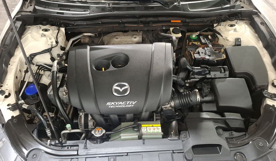 Mazda 3 2.0 SEDAN I TOURING TA Sedan 2014