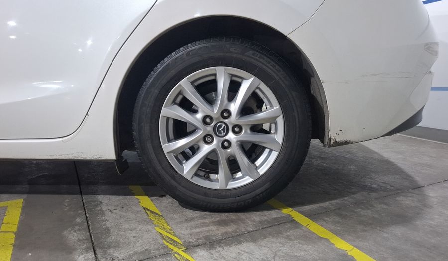 Mazda 3 2.0 SEDAN I TOURING TA Sedan 2014