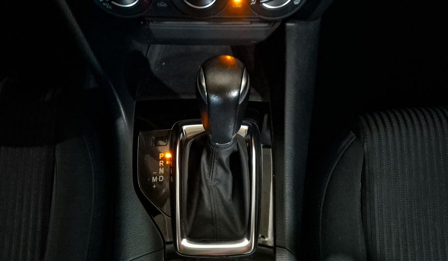 Mazda 3 2.0 SEDAN I TOURING TA Sedan 2014