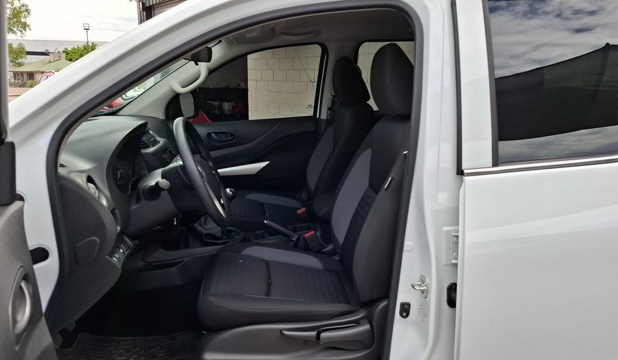 Renault Alaskan 2.3 CONFORT 4X4 Pickup 2024