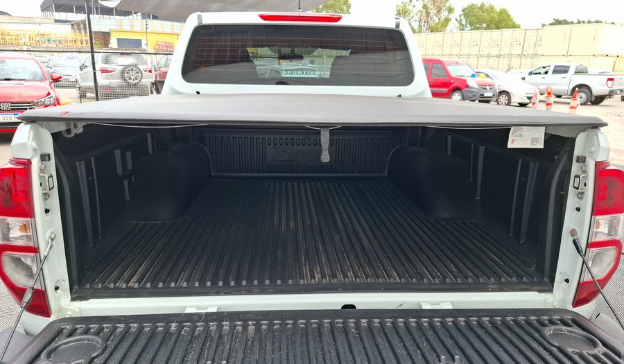 Renault Alaskan 2.3 CONFORT 4X4 Pickup 2024