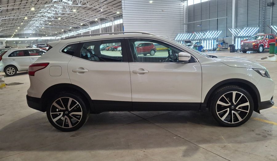 Nissan Qashqai 2.0 CVT EXCLUSIVE 4WD Hatchback 2018