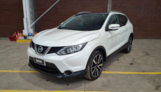 Nissan • Qashqai