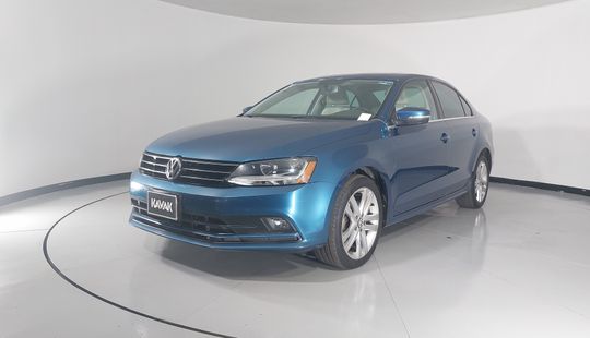 2017 • 130,241 km • Manual