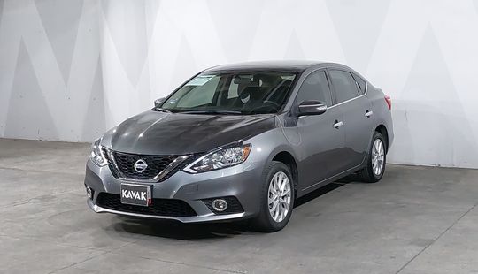 Nissan • Sentra