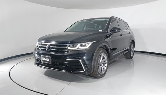 Volkswagen • Tiguan