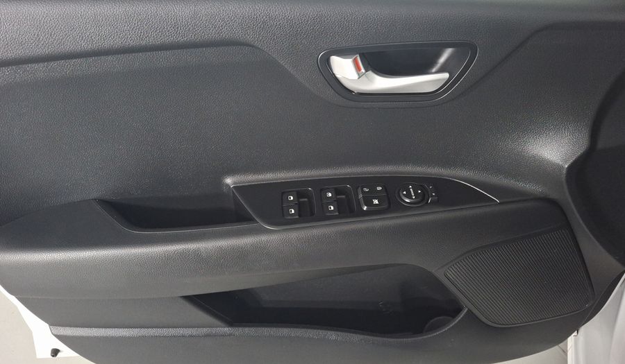 Kia Rio 1.6 LX Hatchback 2021