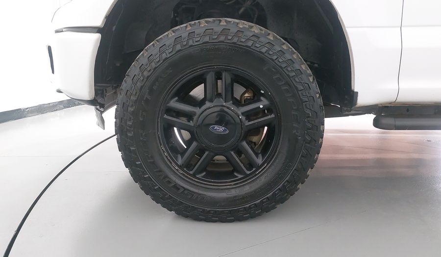 Ford F-150 3.5 XL REG CAB 4X4 V6 Pickup 2016