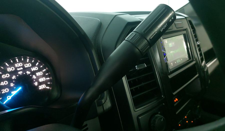 Ford F-150 3.5 XL REG CAB 4X4 V6 Pickup 2016