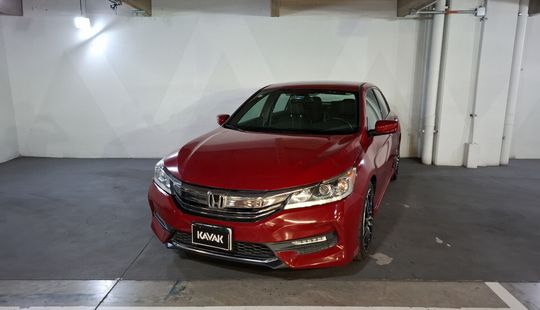 2016 • 27,375 km • Automático