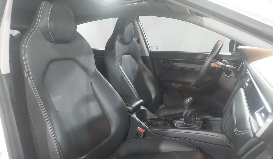 Jac J7 1.5 ADVANCED MT Hatchback 2021