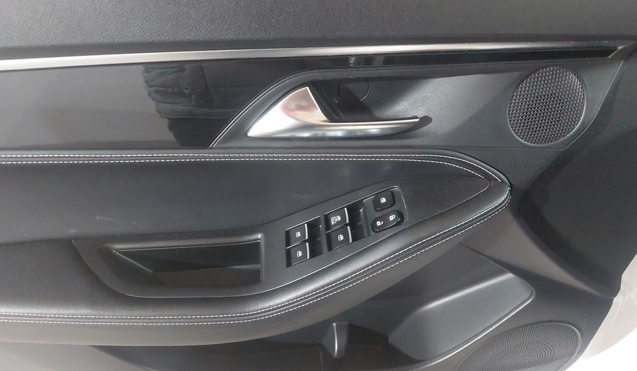 Jac J7 1.5 ADVANCED MT Hatchback 2021