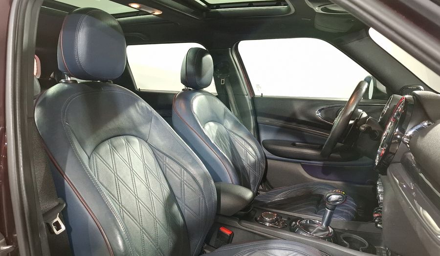 Mini Clubman 2.0 COOPER S CLUBMAN HOT CHILI AT Wagon 2017