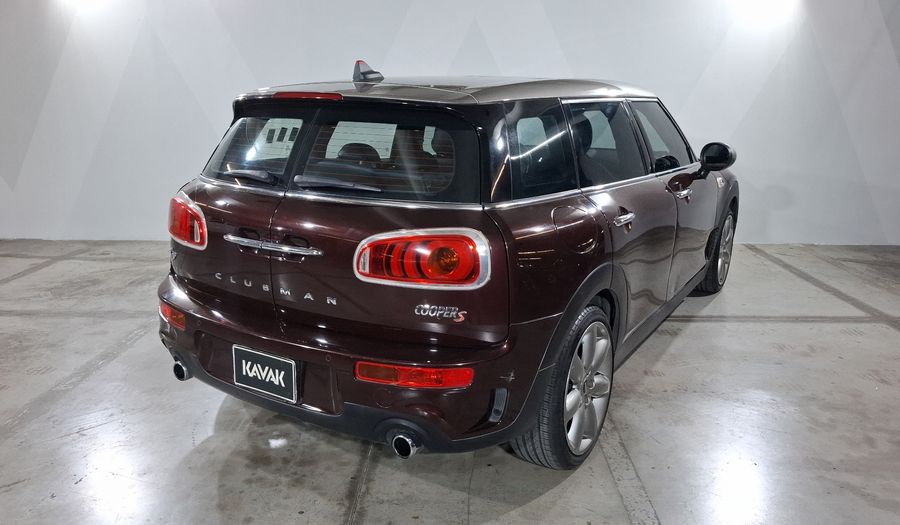 Mini Clubman 2.0 COOPER S CLUBMAN HOT CHILI AT Wagon 2017