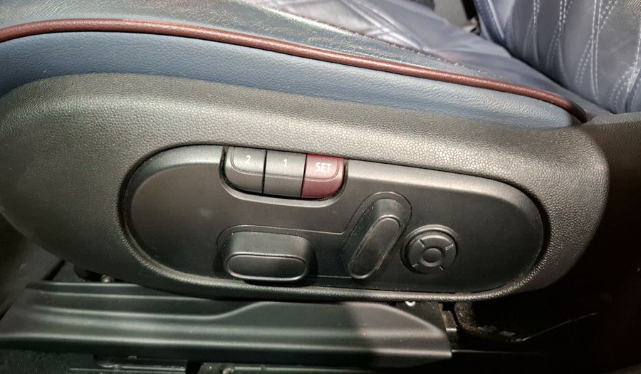 Mini Clubman 2.0 COOPER S CLUBMAN HOT CHILI AT Wagon 2017