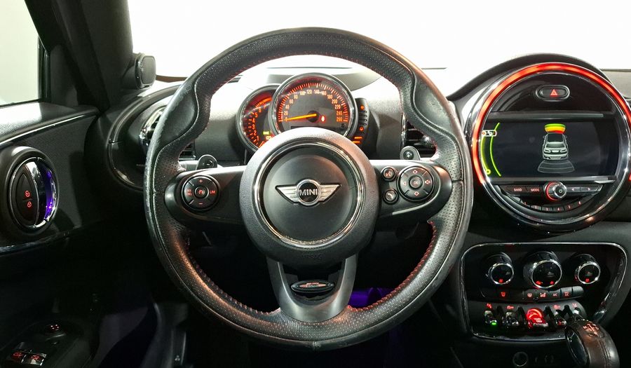 Mini Clubman 2.0 COOPER S CLUBMAN HOT CHILI AT Wagon 2017