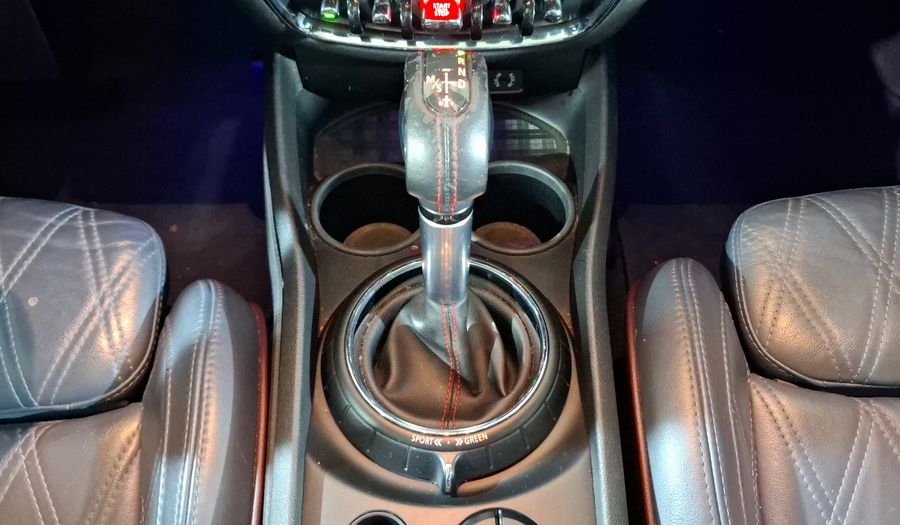 Mini Clubman 2.0 COOPER S CLUBMAN HOT CHILI AT Wagon 2017