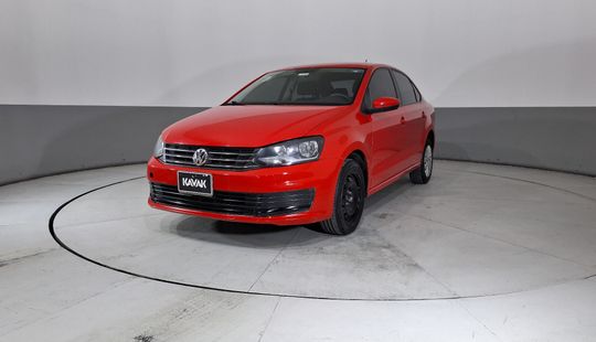 Volkswagen • Vento